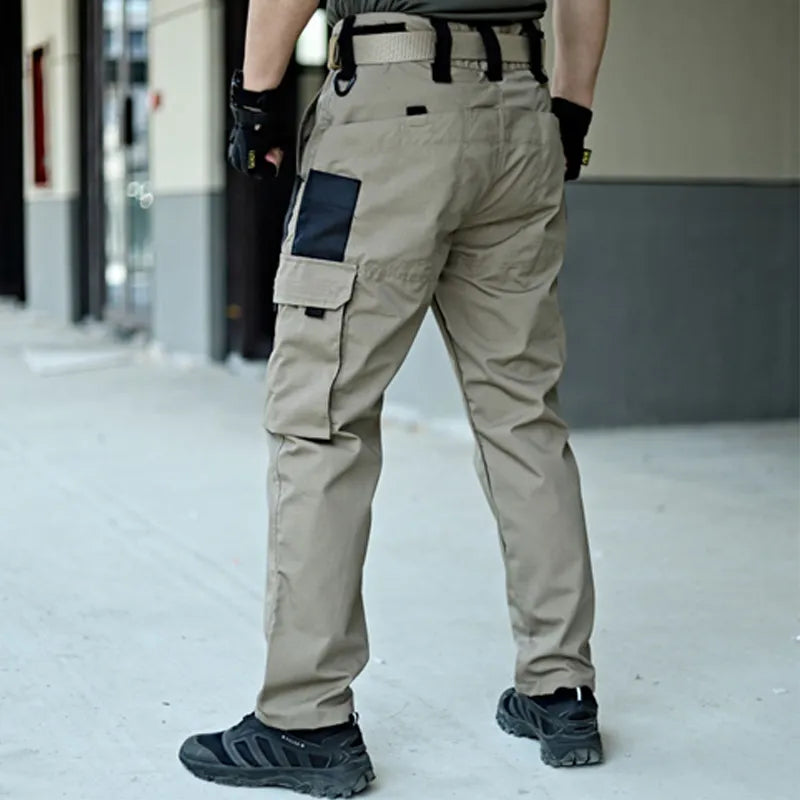 Water-Resistant Cargo Pants – Durable Outdoor Work Design